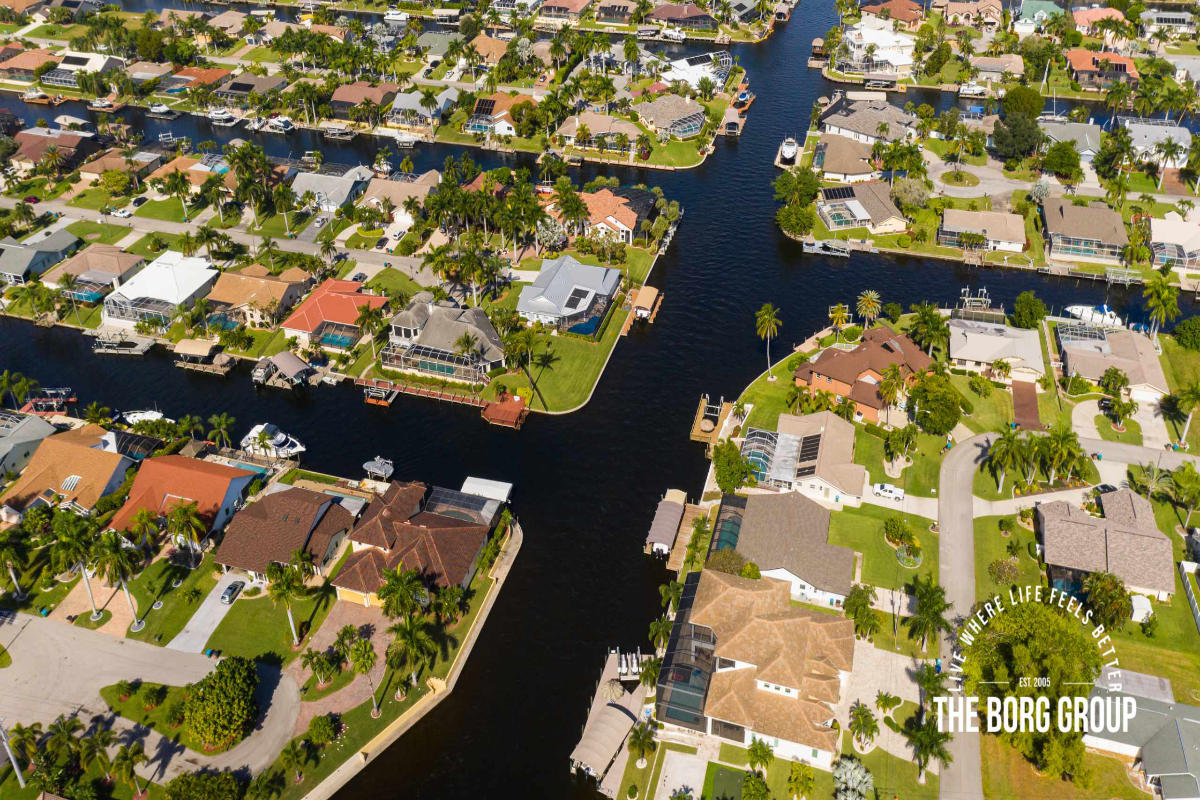 Cape Coral FL waterfront real estate